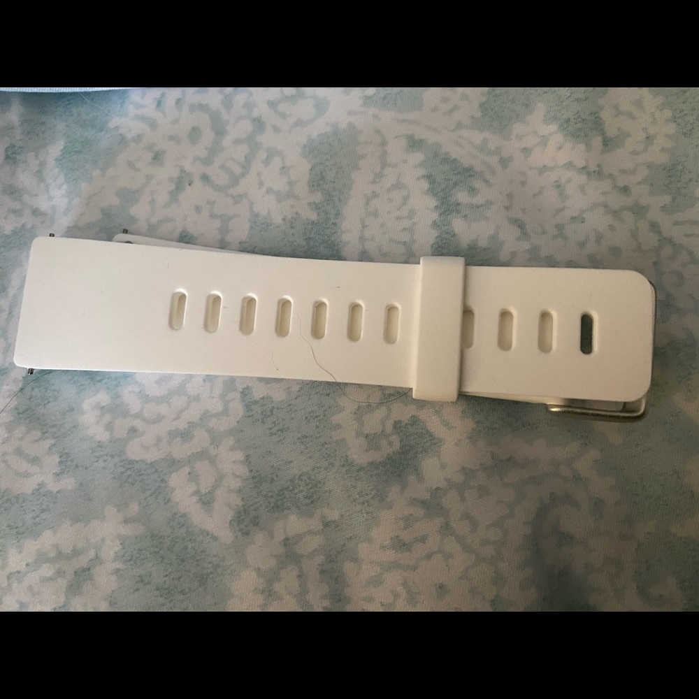 Fitbit Versa 2 Classic White Band  NWOT